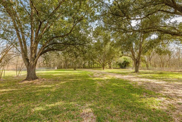 14605 Tallow Street, Santa Fe, TX 77517