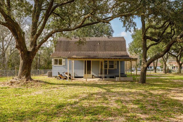 14605 Tallow Street, Santa Fe, TX 77517