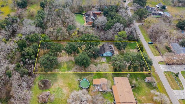 14605 Tallow Street, Santa Fe, TX 77517