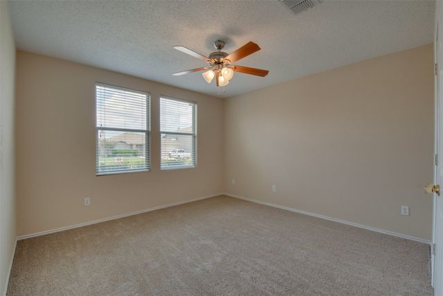 3833 Foxhound Lane, Fort Worth, TX 76123