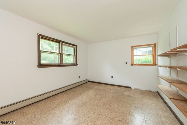 20 County Road 521, Hampton Twp., NJ 07860