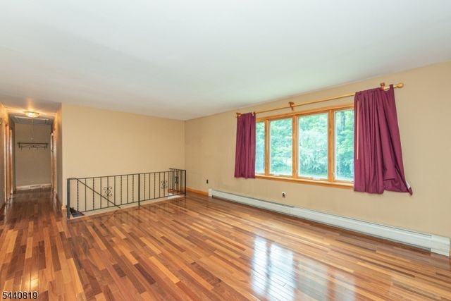 20 County Road 521, Hampton Twp., NJ 07860