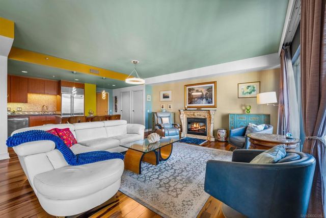 645 Front St 1604, San Diego, CA 92101