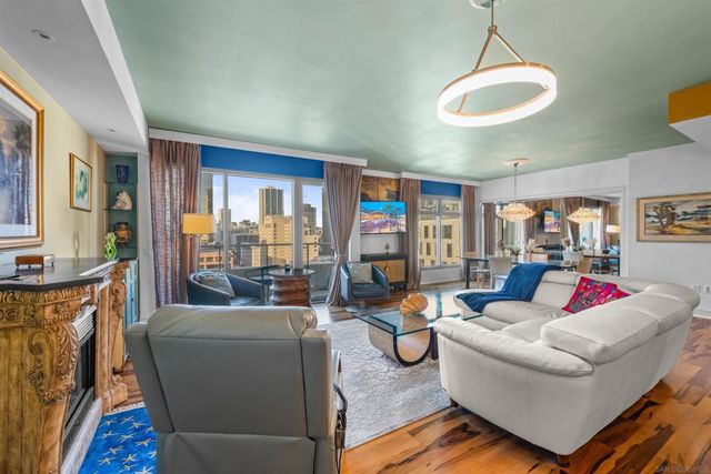 645 Front St 1604, San Diego, CA 92101