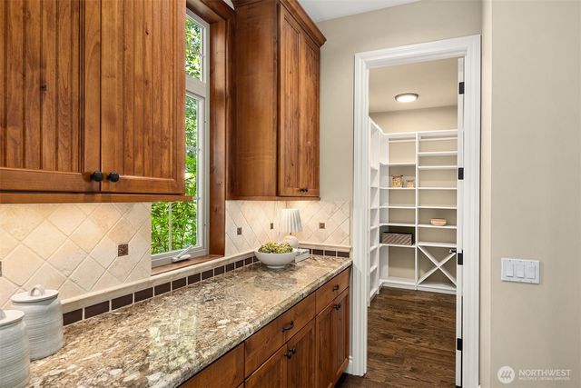 12426 205th Place NE, Woodinville, WA 98077