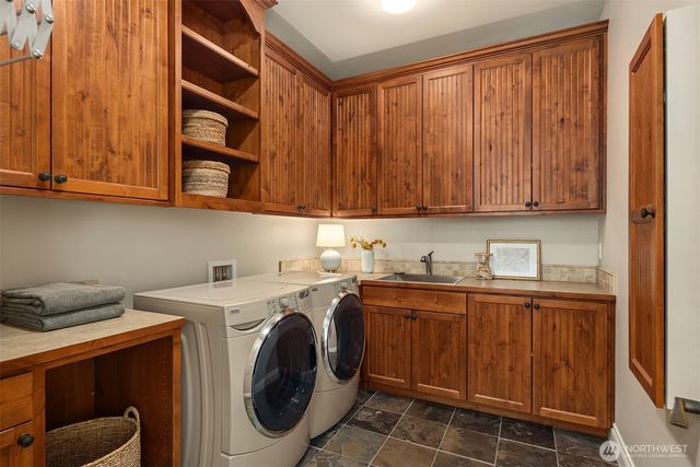 12426 205th Place NE, Woodinville, WA 98077