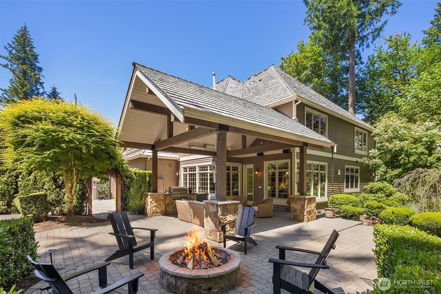 12426 205th Place NE, Woodinville, WA 98077