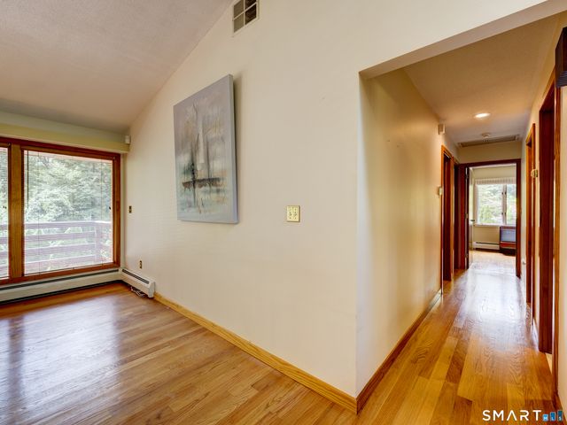 15 Brookridge Drive, Avon, CT 06001