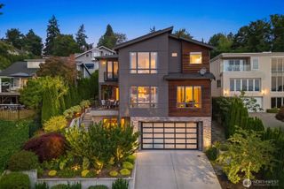1525 36th Avenue S, Seattle, WA 98144