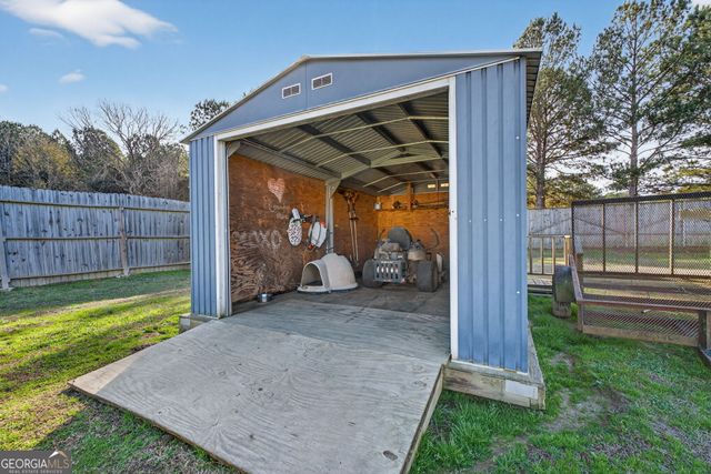 145 Mathews Road, Milner, GA 30257