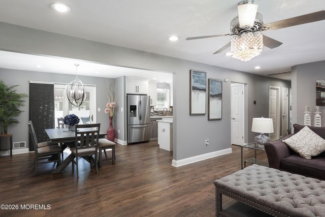 2000 Seventh Avenue, Toms River, NJ 08757