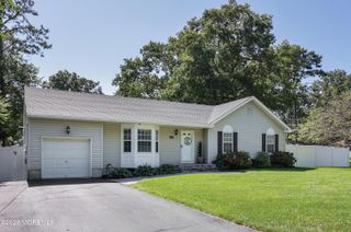 2000 Seventh Avenue, Toms River, NJ 08757