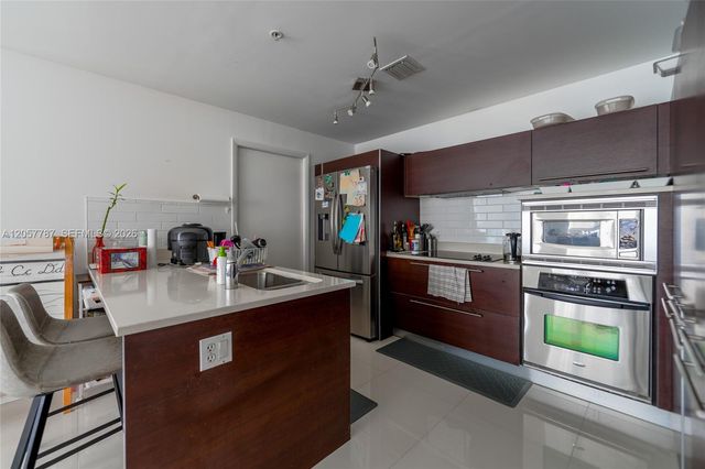 1900 N Bayshore Drive 3612, Miami, FL 33132
