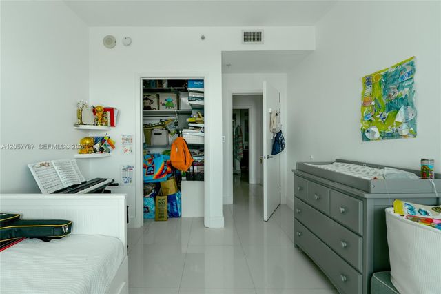 1900 N Bayshore Drive 3612, Miami, FL 33132