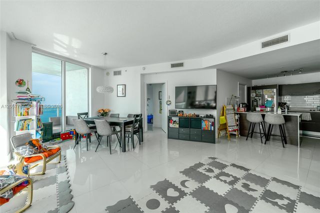 1900 N Bayshore Drive 3612, Miami, FL 33132