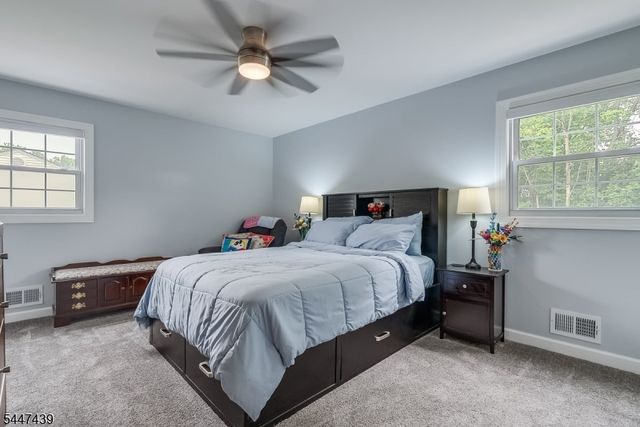 59 Knoll Rd, Parsippany-troy Hills Twp., NJ 07054