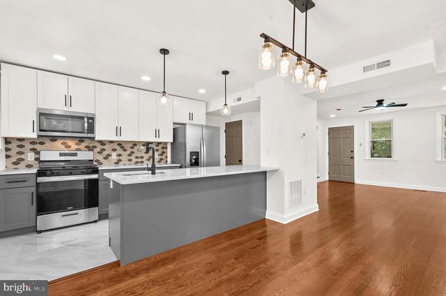 208 BURKE AVE, Baltimore, MD 21286