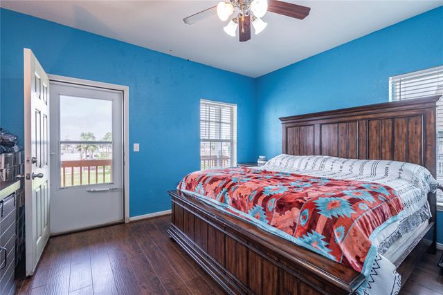 2723 Postoffice, Galveston, TX 77550