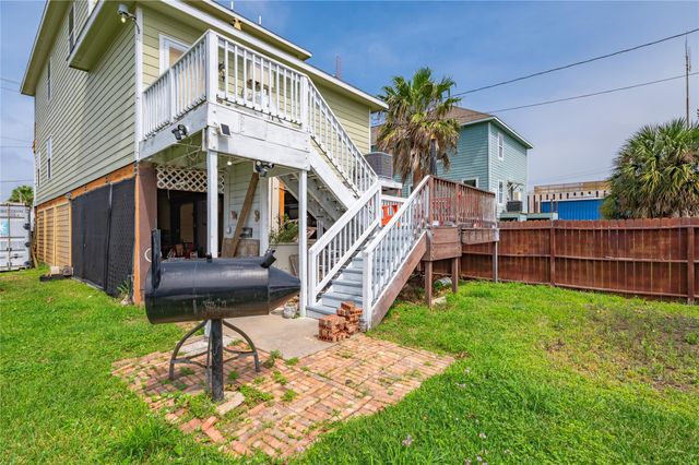 2723 Postoffice, Galveston, TX 77550