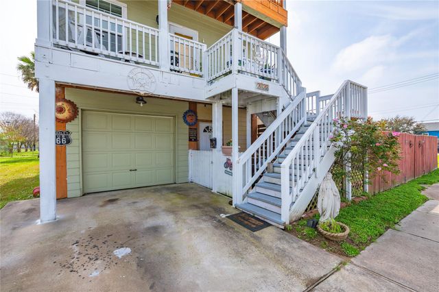 2723 Postoffice, Galveston, TX 77550