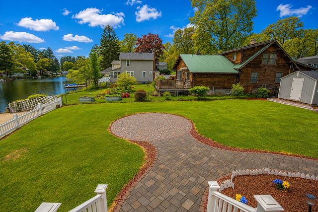 54 West Shore Dr, Enfield, CT 06082