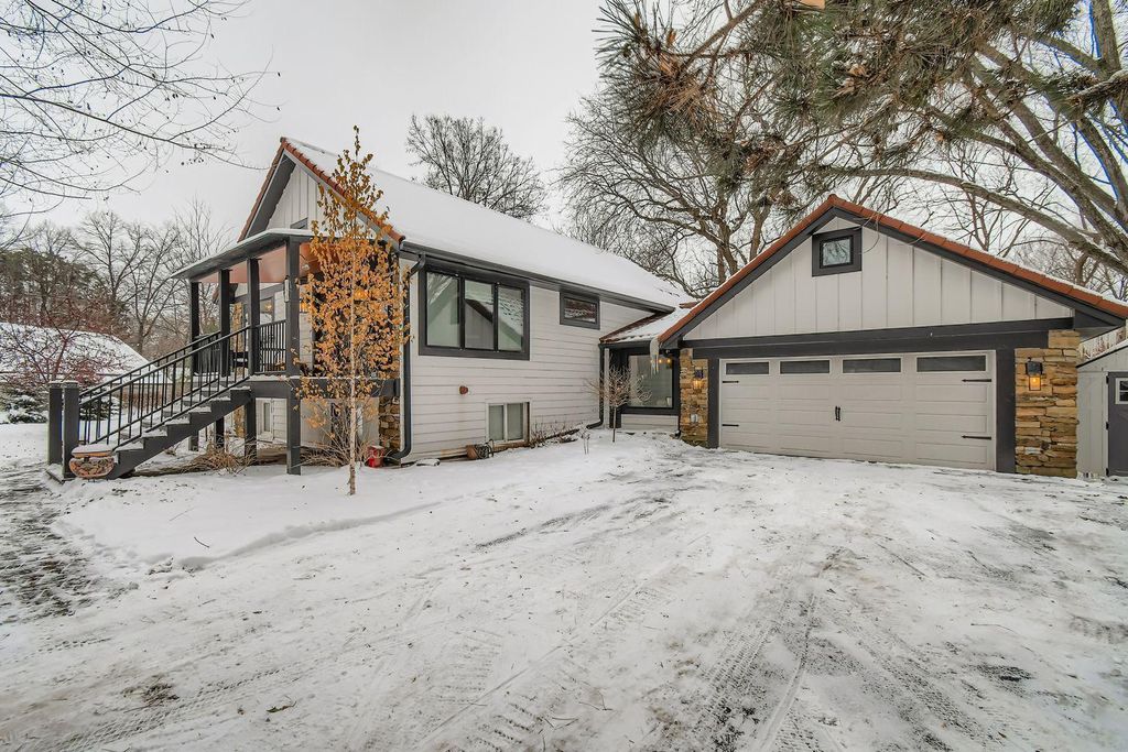 888 Dakota Avenue, Orono, MN 55356