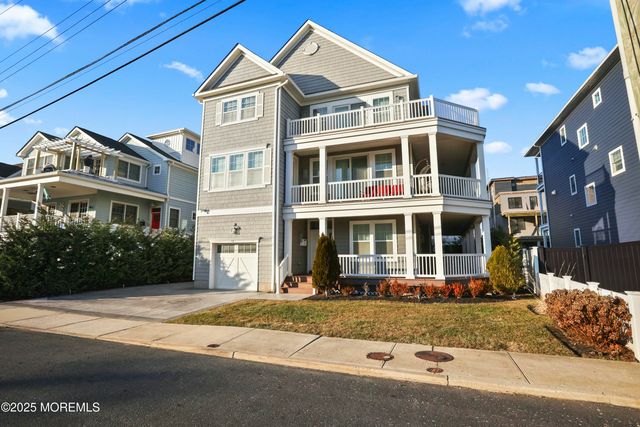 21 Ocean Terrace, Long Branch, NJ 07740