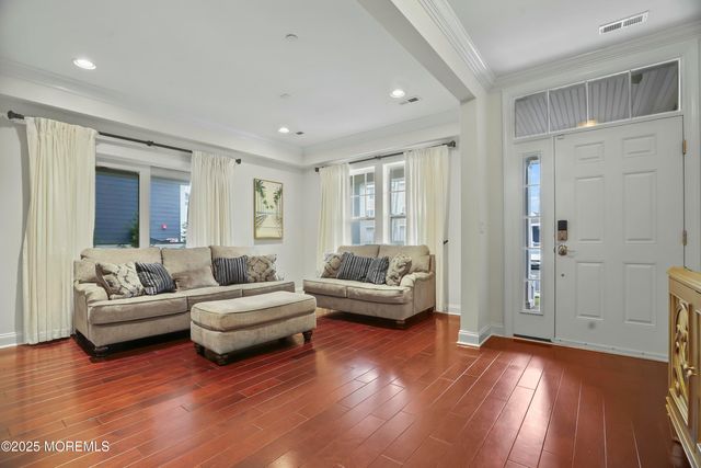 21 Ocean Terrace, Long Branch, NJ 07740
