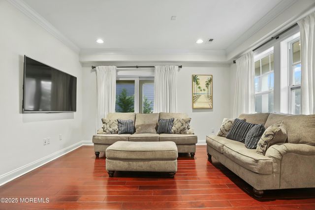 21 Ocean Terrace, Long Branch, NJ 07740