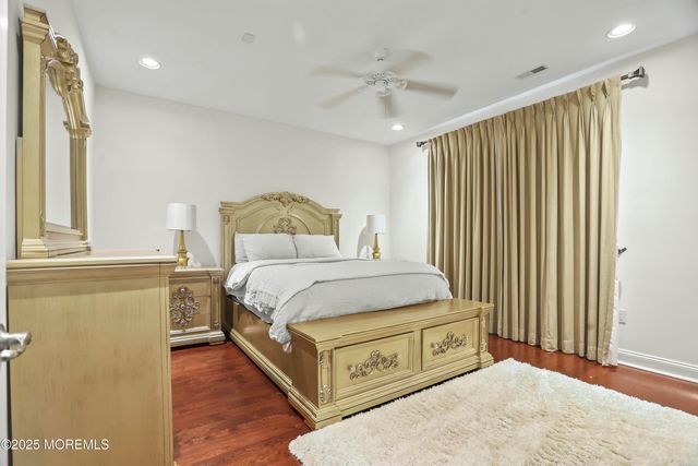 21 Ocean Terrace, Long Branch, NJ 07740