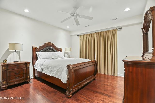 21 Ocean Terrace, Long Branch, NJ 07740