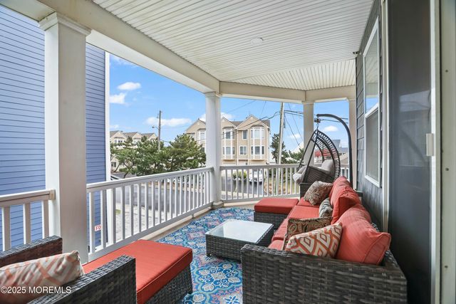 21 Ocean Terrace, Long Branch, NJ 07740