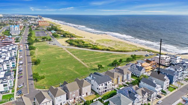 21 Ocean Terrace, Long Branch, NJ 07740