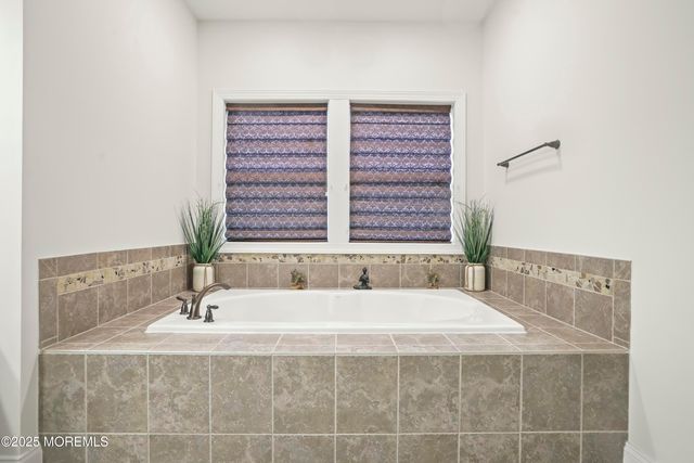 21 Ocean Terrace, Long Branch, NJ 07740