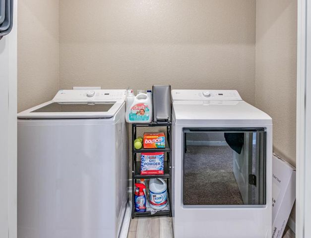 2906 School House Ln, Lincoln, CA 95648