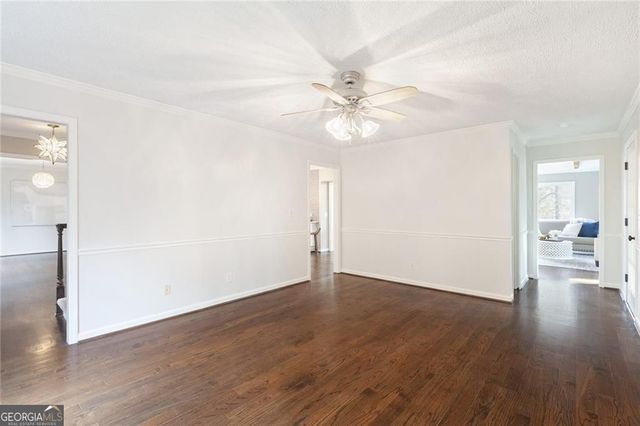 1050 Lakemont Trace, Roswell, GA 30075