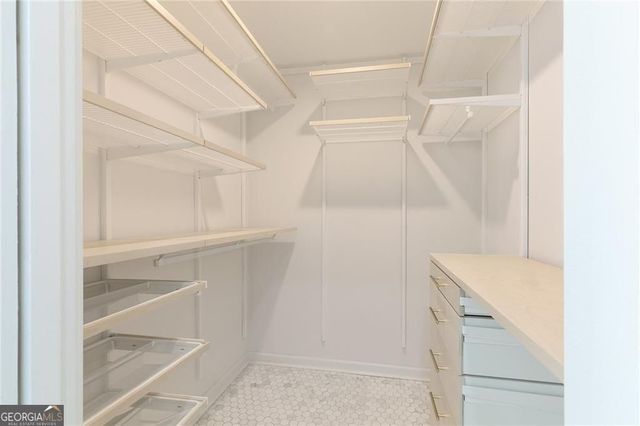 1050 Lakemont Trace, Roswell, GA 30075