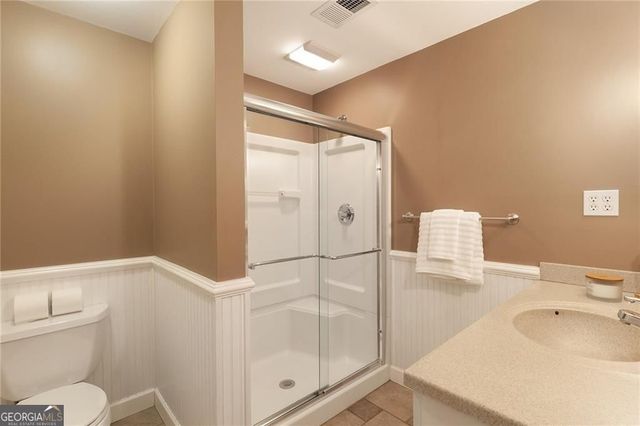 1050 Lakemont Trace, Roswell, GA 30075