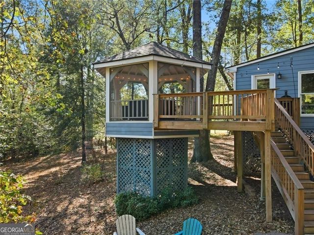 1050 Lakemont Trace, Roswell, GA 30075