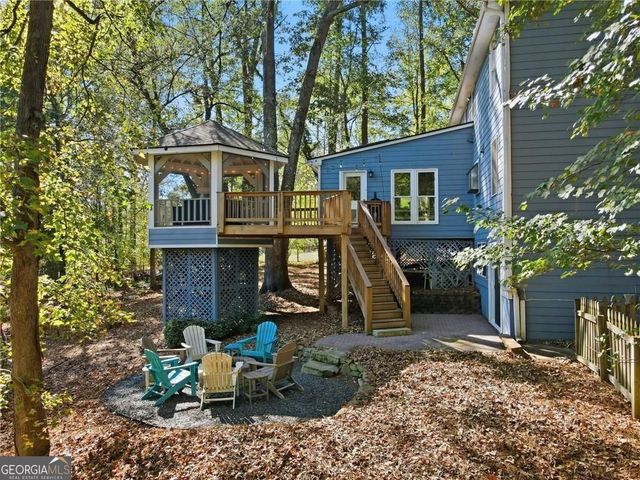 1050 Lakemont Trace, Roswell, GA 30075