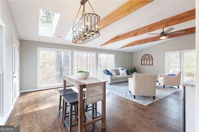 1050 Lakemont Trace, Roswell, GA 30075