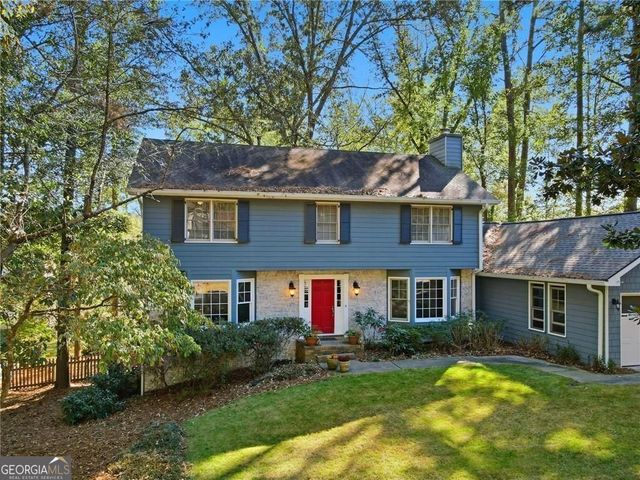 1050 Lakemont Trace, Roswell, GA 30075