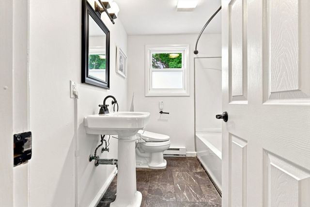10 Freeman St 2, North Attleboro, MA 02763