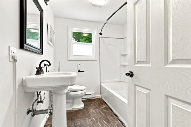 10 Freeman St 2, North Attleboro, MA 02763