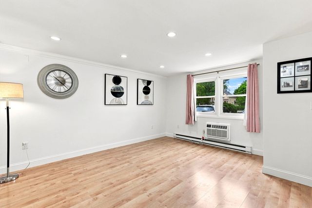 10 Freeman St 2, North Attleboro, MA 02763