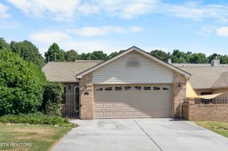 817 Villaview Way, Knoxville, TN 37920