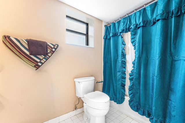 1820 N Congress Avenue 304, West Palm Beach, FL 33401