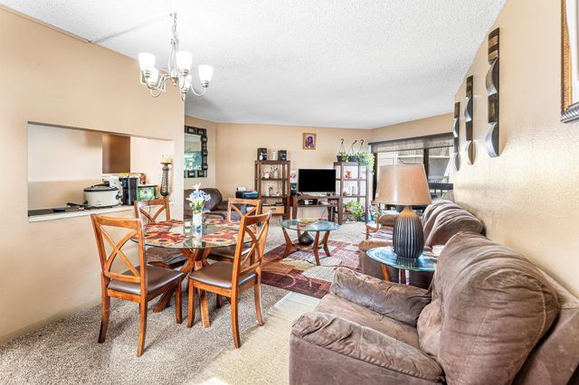 1820 N Congress Avenue 304, West Palm Beach, FL 33401