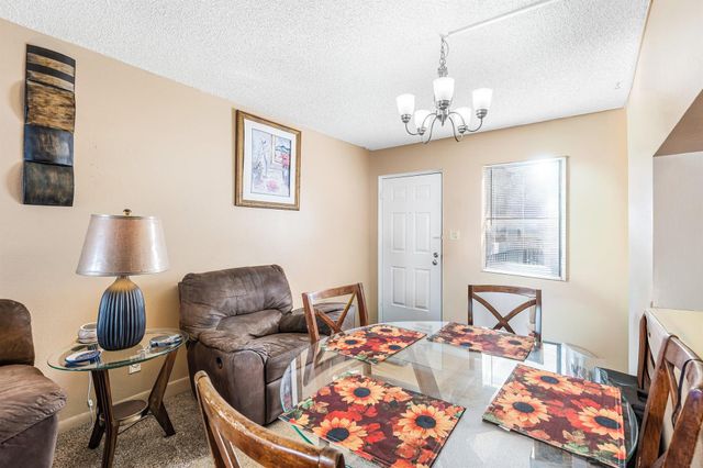 1820 N Congress Avenue 304, West Palm Beach, FL 33401