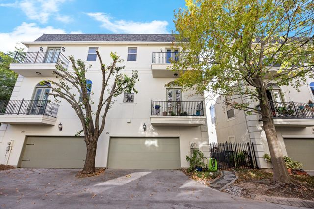 2611 Commonwealth Street, Houston, TX 77006